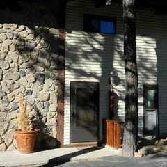 Casa Del Rio- B5