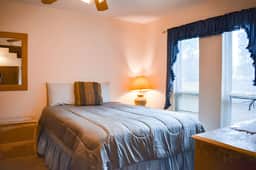 C3 - The Nestled Inn - Image 4