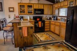 Raw Hide Lodge Condo at Lookout Estates- M1 - Image 2