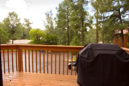 Knotty Pines Condo at Whispering Bluff