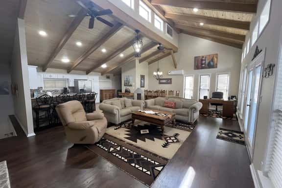 Elk Ridge Retreat - L1 - Image 1