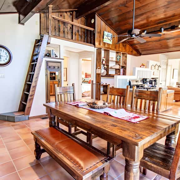 Upper Canyon Cabin - Image 1