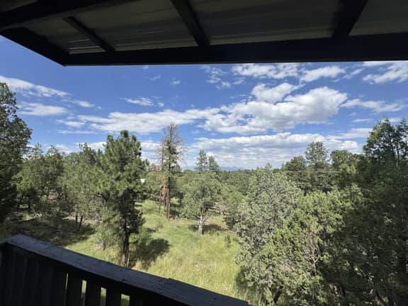 Pinecone Lodge - Image 2